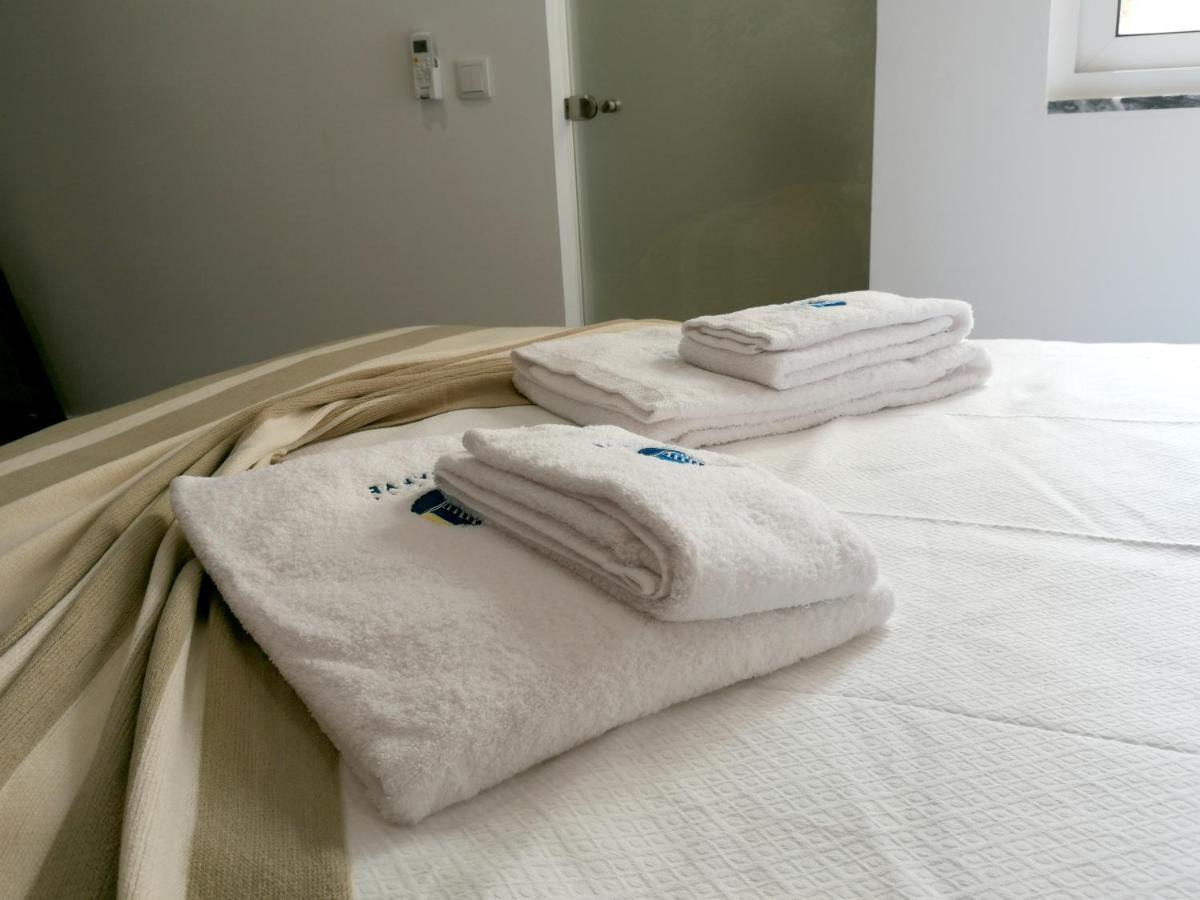 Suites Paradise Algarve Куартейра Екстериор снимка